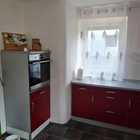 Husic Immobilien Und Handwerkerservice *