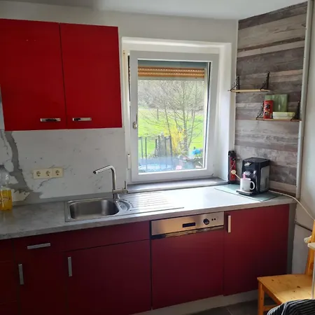 Husic Immobilien Und Handwerkerservice *